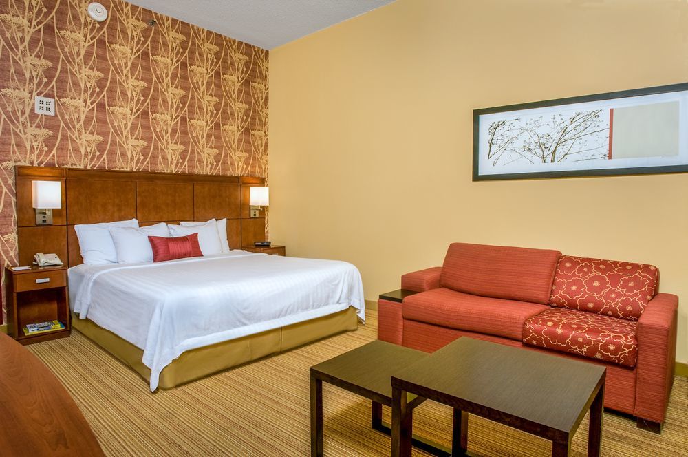 Courtyard Tupelo Hotell Rum bild